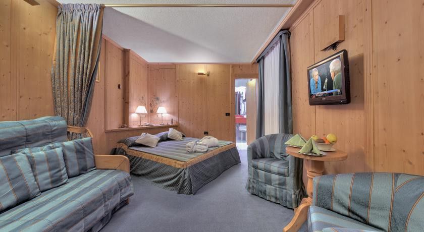 Hotel Caminetto 4*